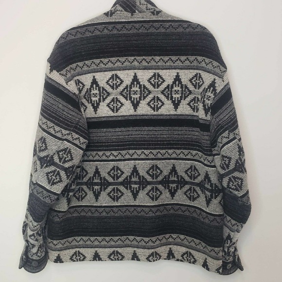 Vintage Woolrich Aztec Wool Coat Blanket Barn Coat - Picture 9 of 12